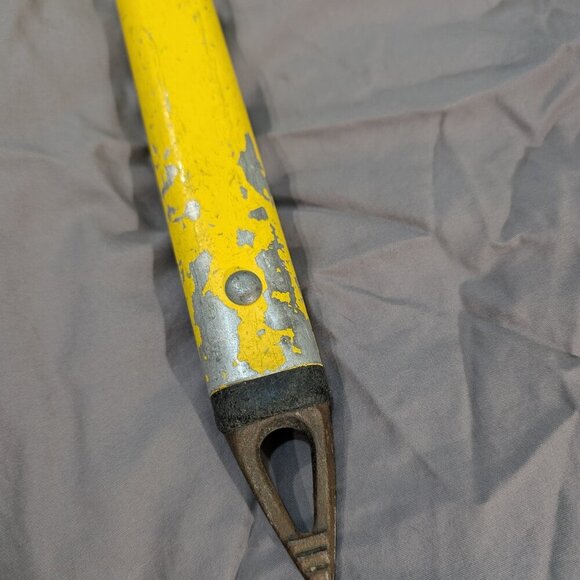 Yellow Star Aluminum Shaft Chromoly Steel Head Stubai Austria Ice Axe - Picture 2 of 9